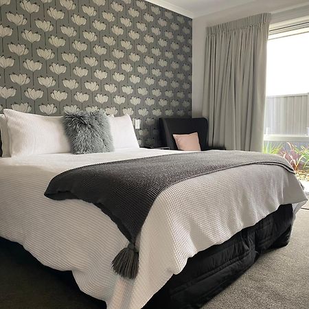 Lakeview Terrace Accommodation Cromwell Esterno foto